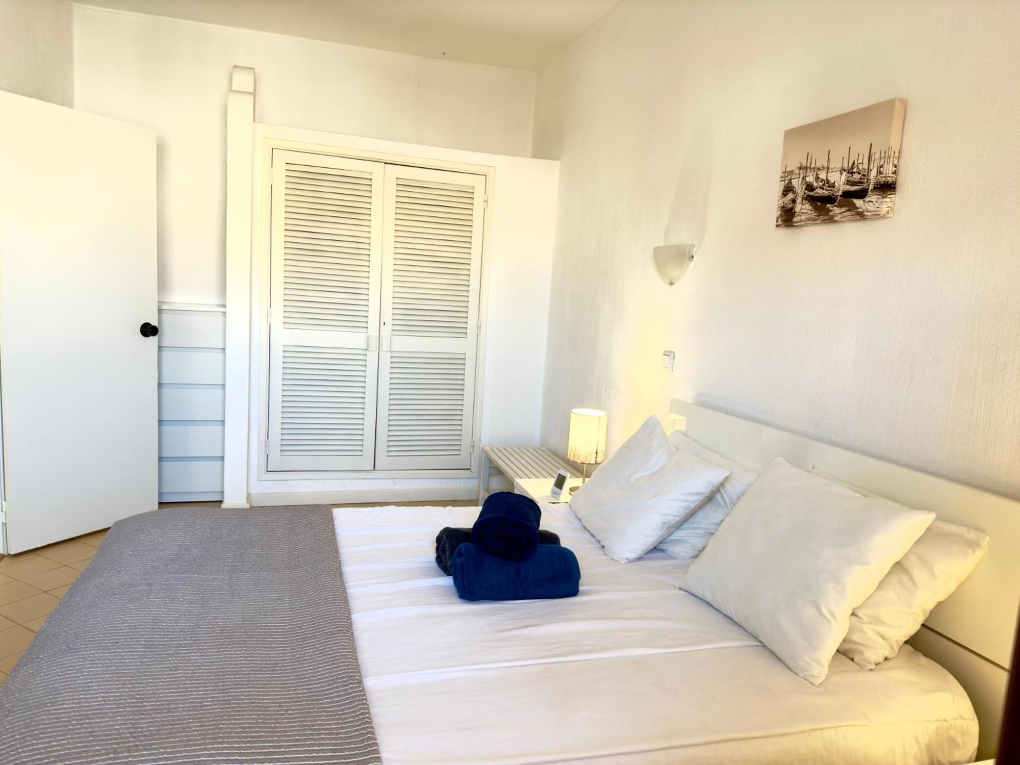 Apartment Les 3 Dauphins In アルブフェイラ エクステリア 写真